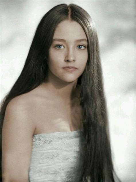 topnufecelebs|30 Beautiful Photos of Olivia Hussey in the 1960s and ’70s.